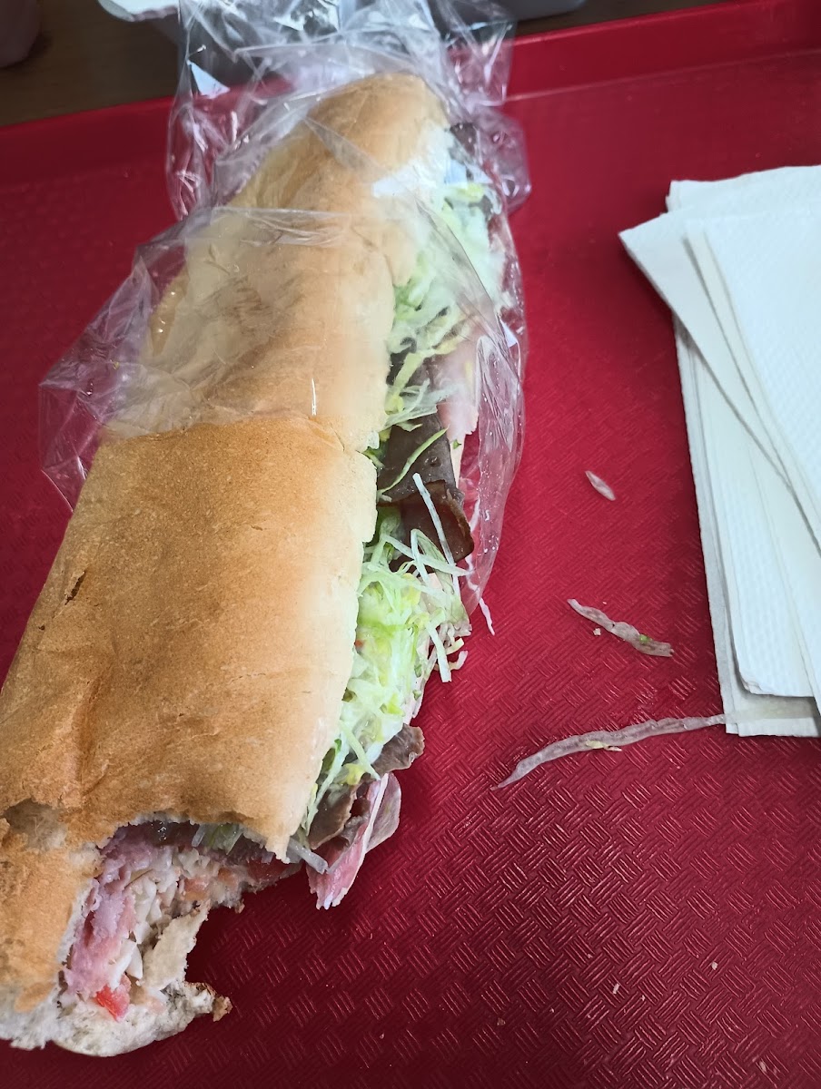 Heros Subs & Burgers-9